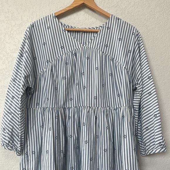 Madewell Baby Doll Dress Striped Floral Blue and White size Large - Picture 4 of 12